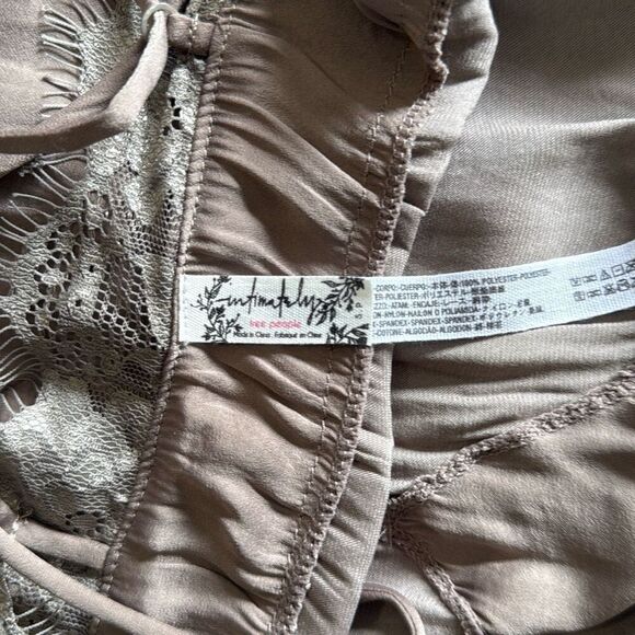 intimately free people satin lace bodysuit tank top women’s size small gray roma - Picture 5 of 8